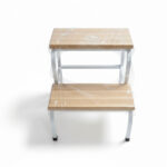Escabeau médical 2 marches époxy avec marches en bois – Matériel médical Tunisie